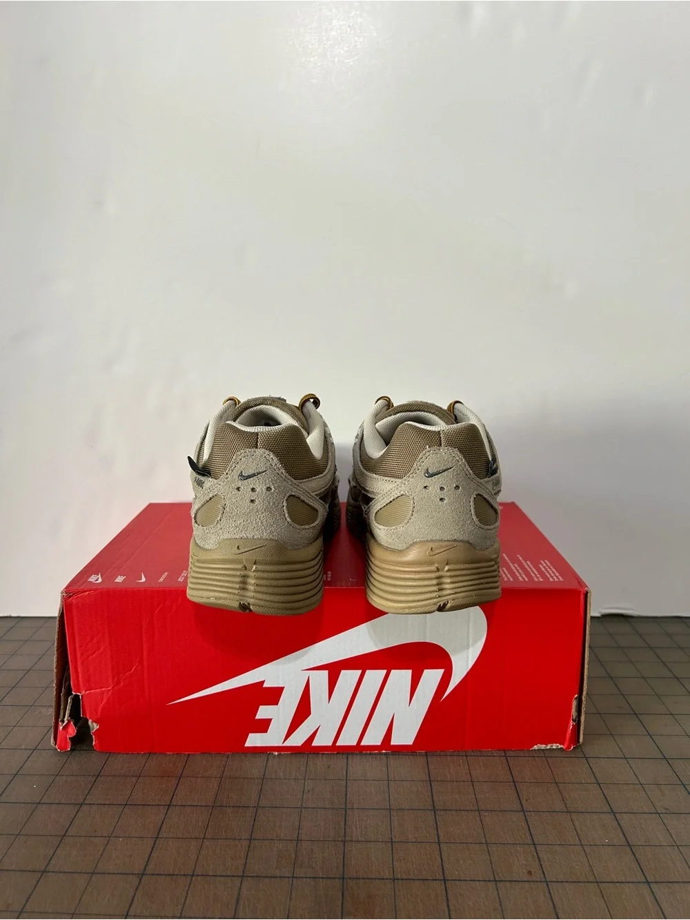 Nike 6000 premium